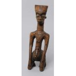 Ahnen-Figur, Dengese, Kuba-Gruppe, Zentral-Kongo, vollplastische, kniende, weibliche Figur mit