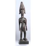 Ahnen-Figur, Bamana, Mali, plastische, stehende, weibliche Darstellung, Körper mit reichen,