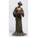 Weißbronze-Plastik, "Dame mit Schatulle", Matter, L. O., französischer Bildhauer bzw. Medailleur