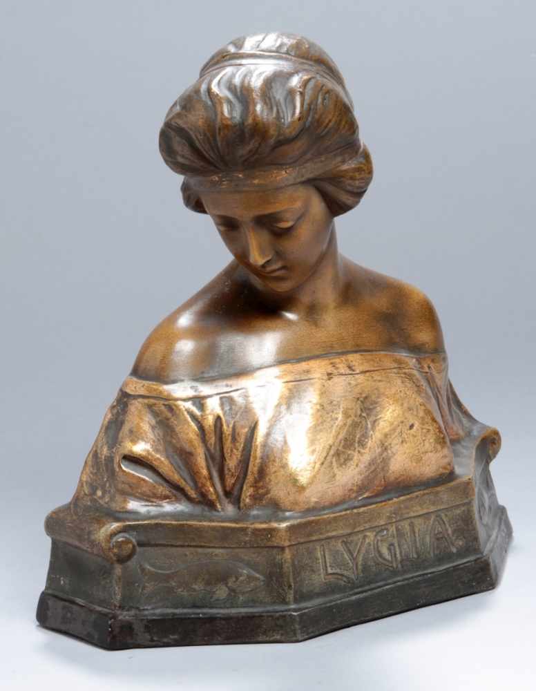 Keramik-Büste, "Lygia", Friedrich Goldscheider, Wien, um 1903, Entw.: Gambeauche, Mod.nr.: 2639, auf