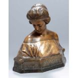 Keramik-Büste, "Lygia", Friedrich Goldscheider, Wien, um 1903, Entw.: Gambeauche, Mod.nr.: 2639, auf