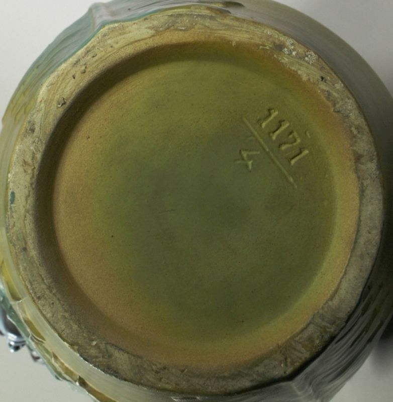 Keramik-Ziervase, wohl Bernhard Bloch, Eichwald, um 1910, Mod.nr.: 1171, runder Srand, großer Korpus - Image 5 of 5