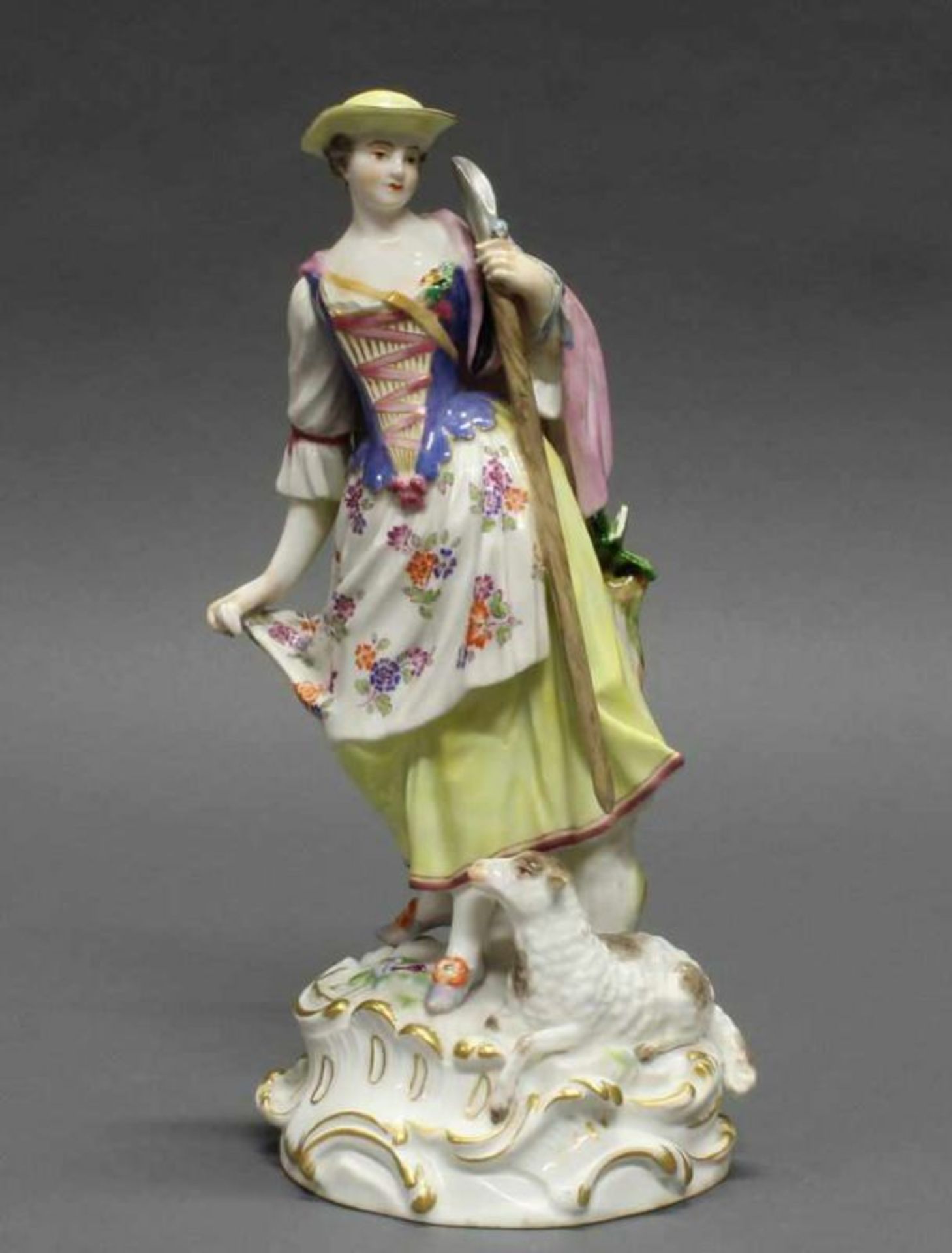 Porzellanfigur, "Schäferin mit Stab und Lamm", Meissen, Schwertermarke, 1. Wahl, Modellnummer 5,