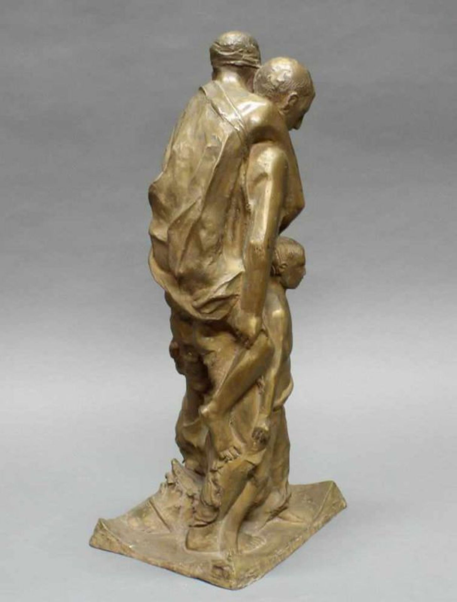 Bronze, braun patiniert, "Aeneas mit seinem Vater Anchises und Ascanius", auf der Plinthe - Image 3 of 5