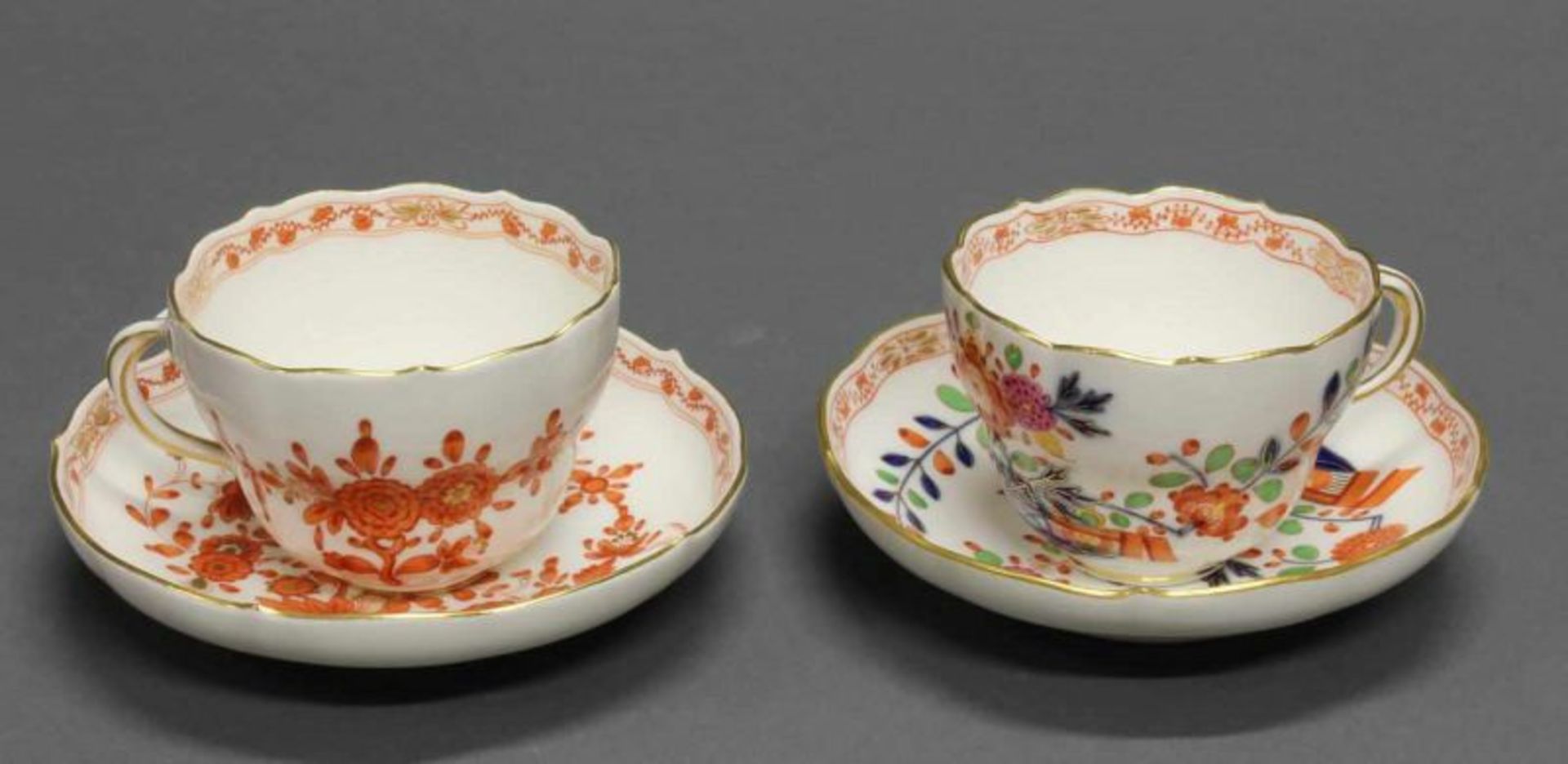 2 Kaffeetassen mit Untertassen, Meissen, Schwertermarke 1850-1924, 1. Wahl, 1x Tischchenmuster,