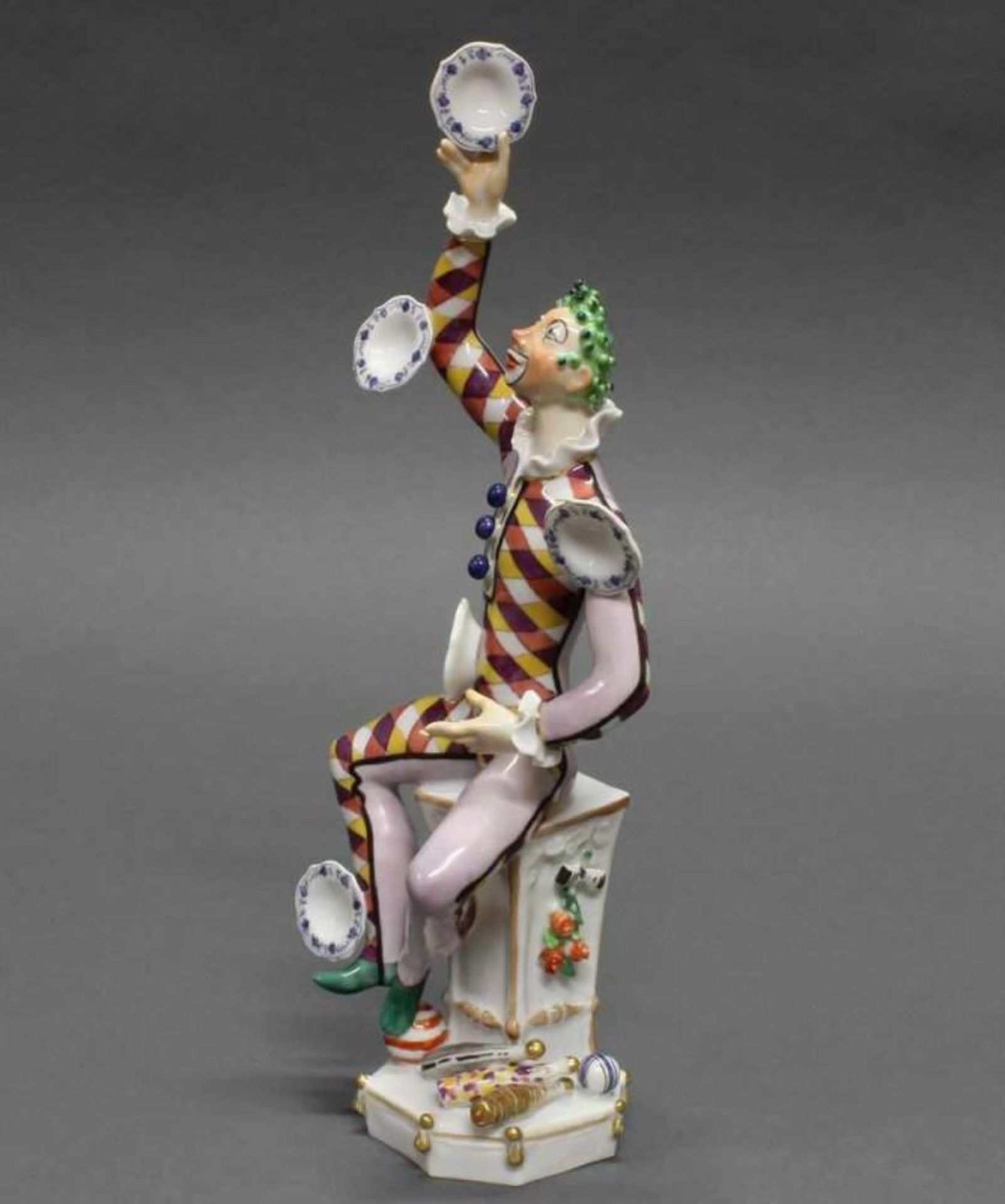 Porzellanfigur, "Harlekin als Jongleur", Meissen, Schwertermarke, 1. Wahl, Modellnummer 60460, - Image 2 of 4