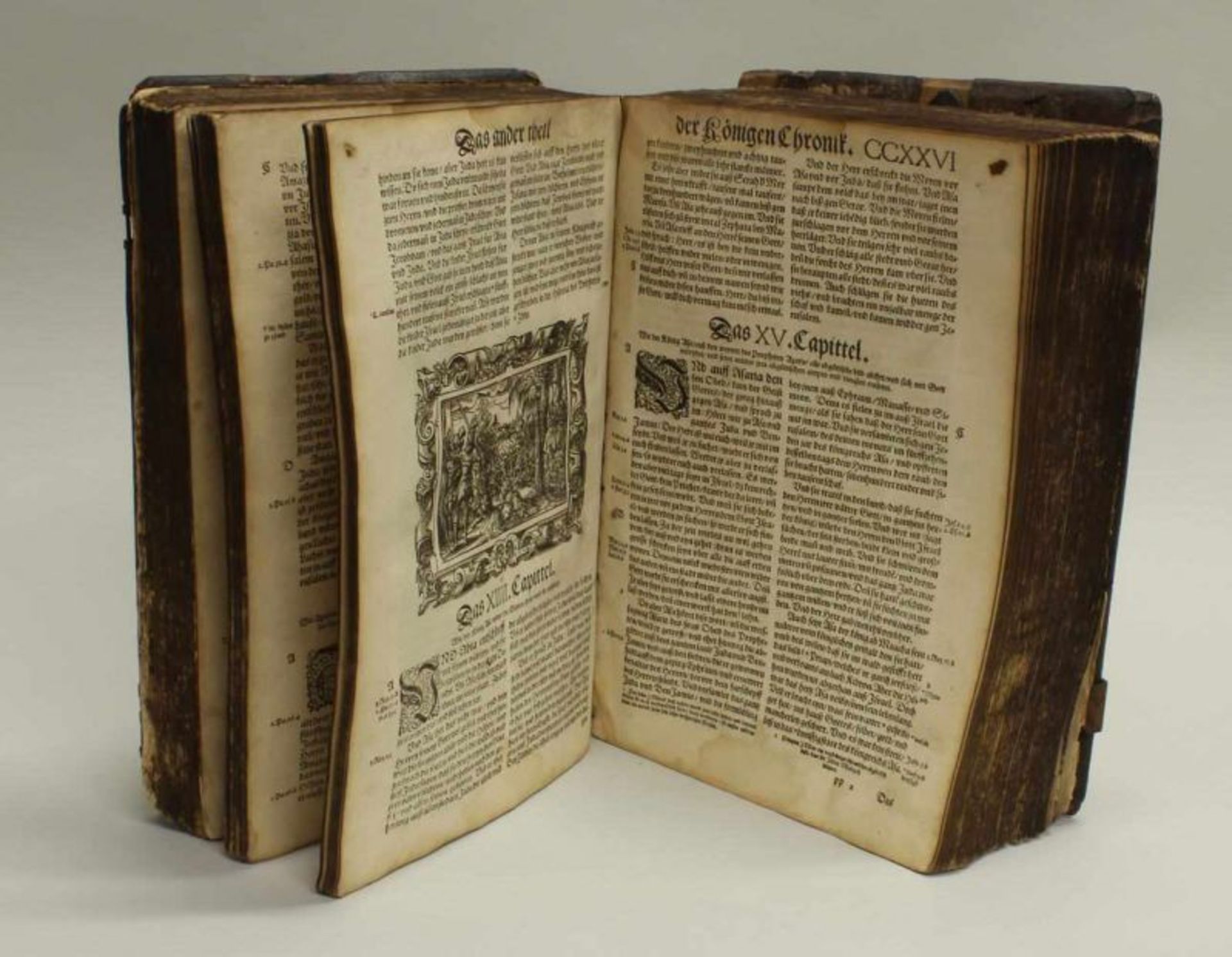 Biblia germanica, "Catholische Bibell Das ist alle Bücher der H. Schrifft", Johann Dietenberger, bei - Image 2 of 3