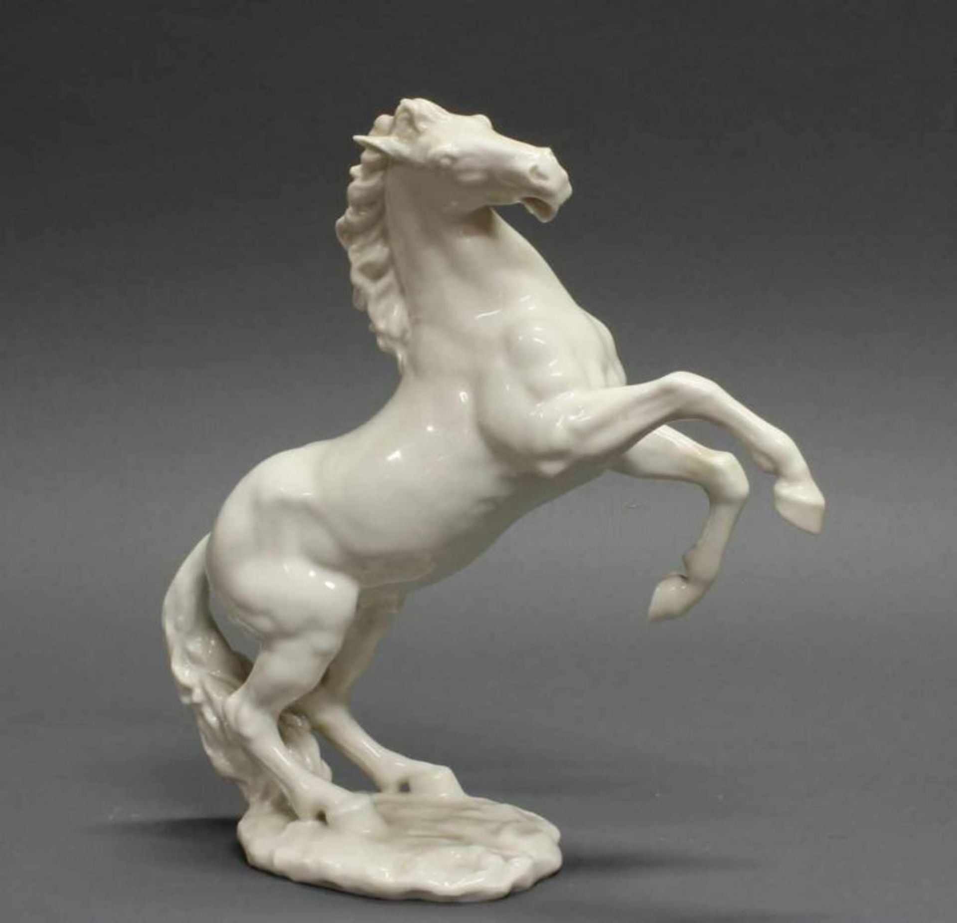 Porzellanfigur, "Steigendes Pferd", Hutschenreuther, Weißporzellan, Modellentwurf von Gunther