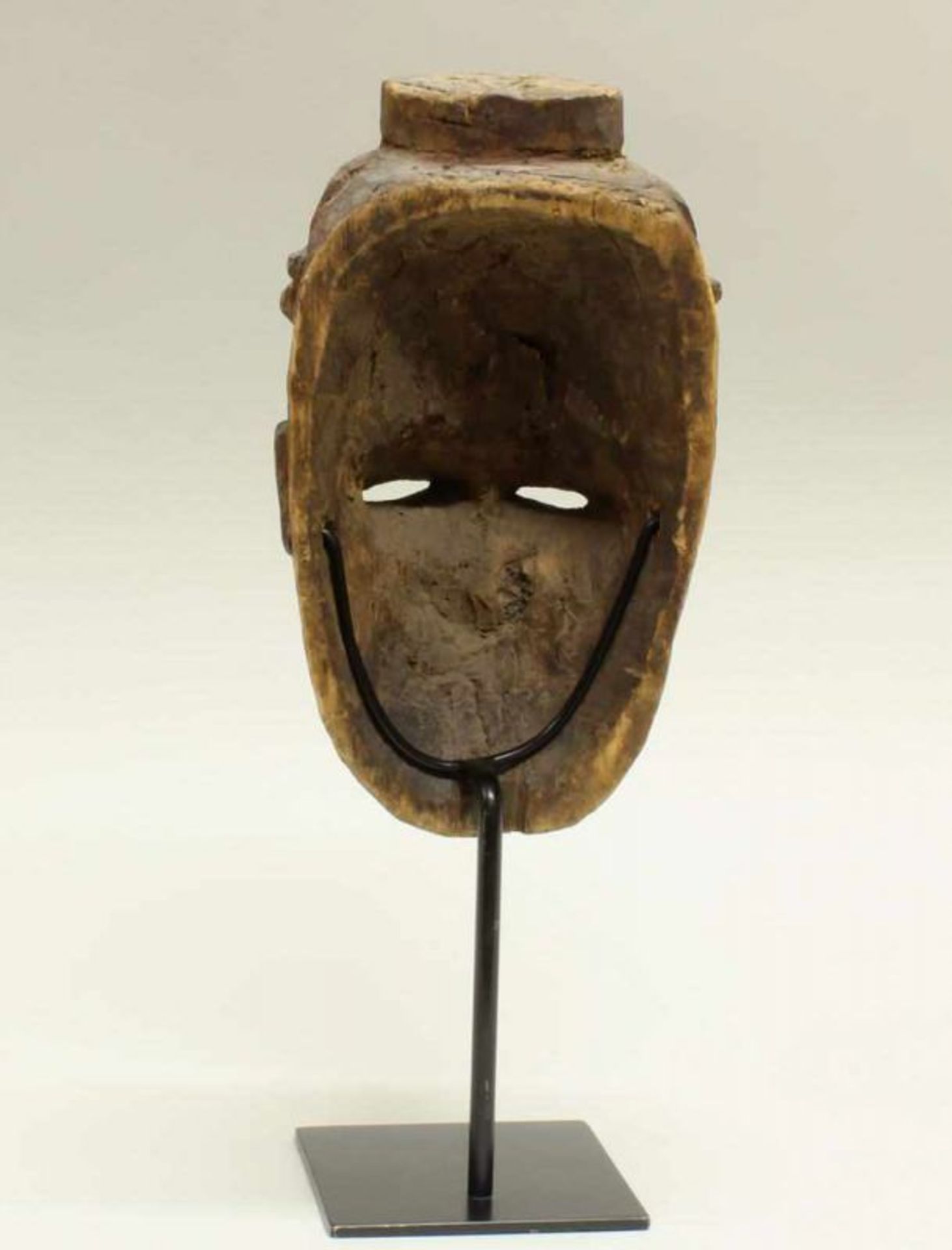 Maske, Ibo, Nigeria, Afrika, authentisch, Holz mit Resten polychromer Bemalung, 25 cm hoch, - Image 3 of 3