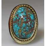 Ring, GG 585, großer Matrix-Türkis-Cabochon, 15.7 g, RM 18.5 20.00 % buyer's premium on the hammer