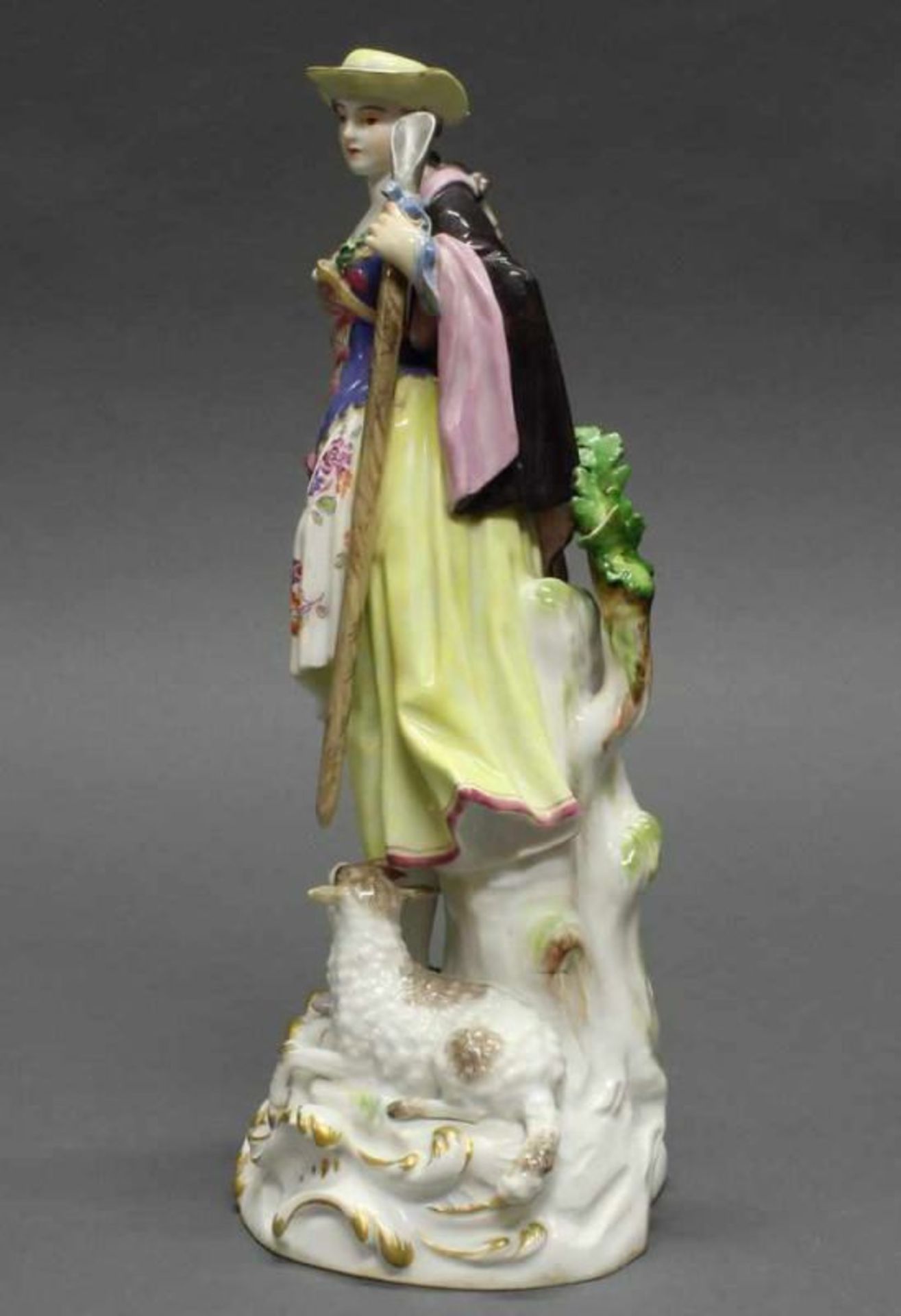 Porzellanfigur, "Schäferin mit Stab und Lamm", Meissen, Schwertermarke, 1. Wahl, Modellnummer 5, - Image 4 of 4