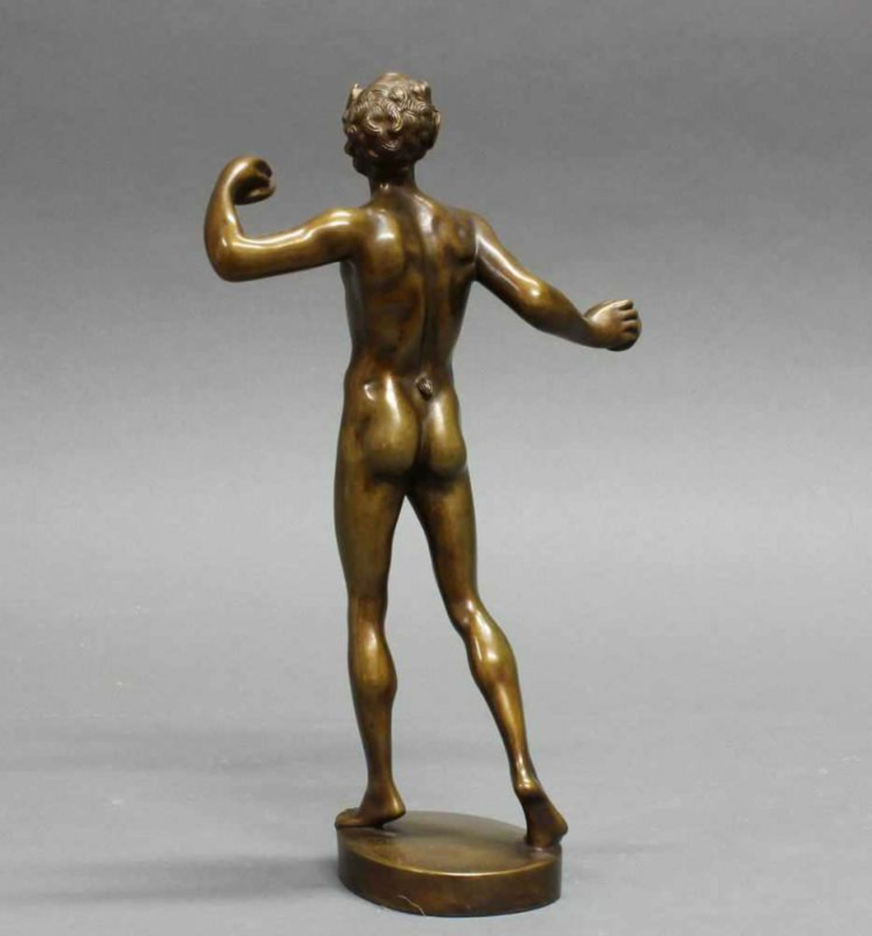 Bronze, "Faun mit Zimbeln", 25.5 cm hoch 20.00 % buyer's premium on the hammer price 19.00 % VAT - Image 4 of 4