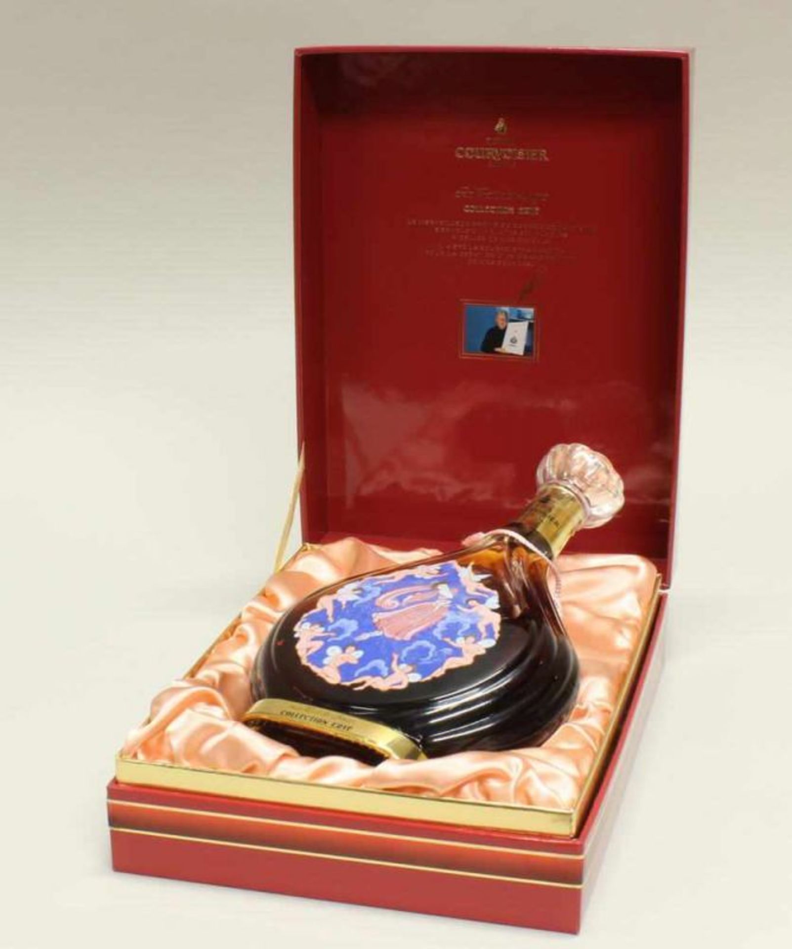 7 Flaschen Cognac, "Courvoisier Cognac Collection Erté", 40 % vol, Flaschen und Originaletuis nach - Image 2 of 9