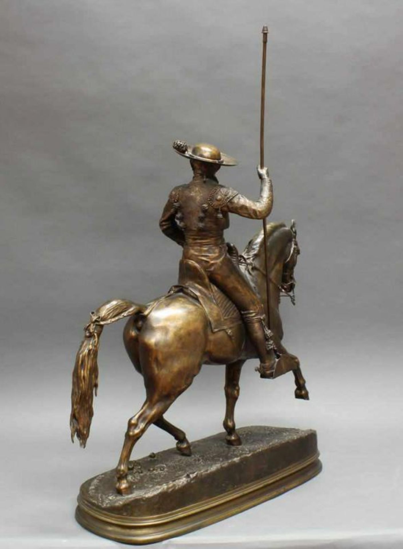 Bronze, braun patiniert, "Picador à cheval", auf dem Sockel bezeichnet und datiert P.J. Mène 1876, - Image 4 of 8