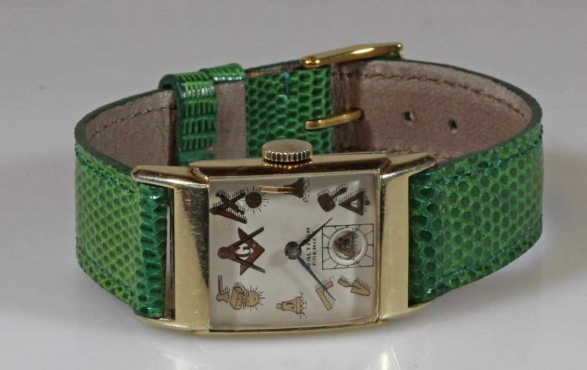 Armbanduhr, Waltham Premier, Freimaurer-Design, 1930er Jahre, Handaufzug, Gehäuse vergoldet, Boden - Image 2 of 3