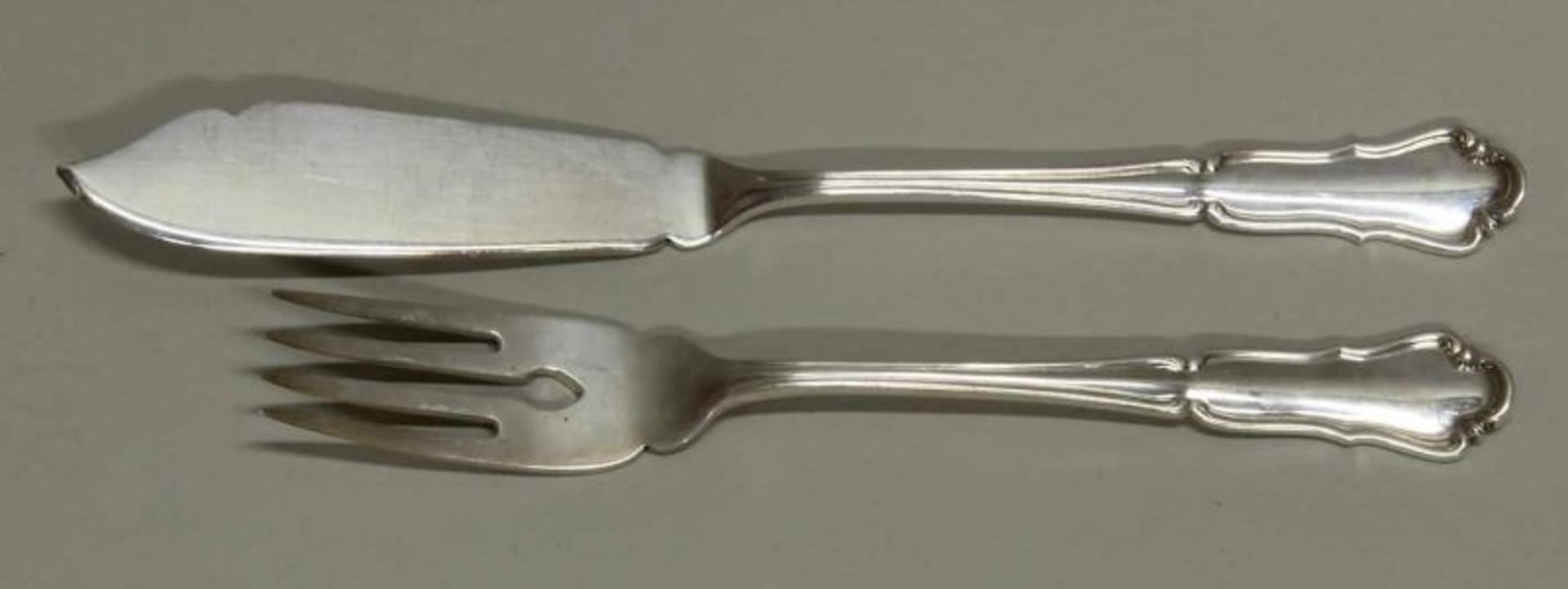 Besteckteile, Silber 800, Wilkens, Dresdner Barock: 14 Fischgabeln, 14 Fischmesser, 17 - Image 3 of 4