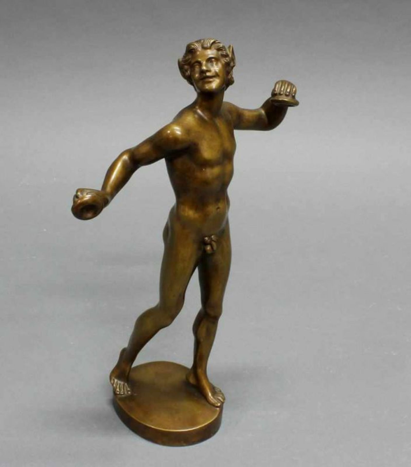 Bronze, "Faun mit Zimbeln", 25.5 cm hoch 20.00 % buyer's premium on the hammer price 19.00 % VAT