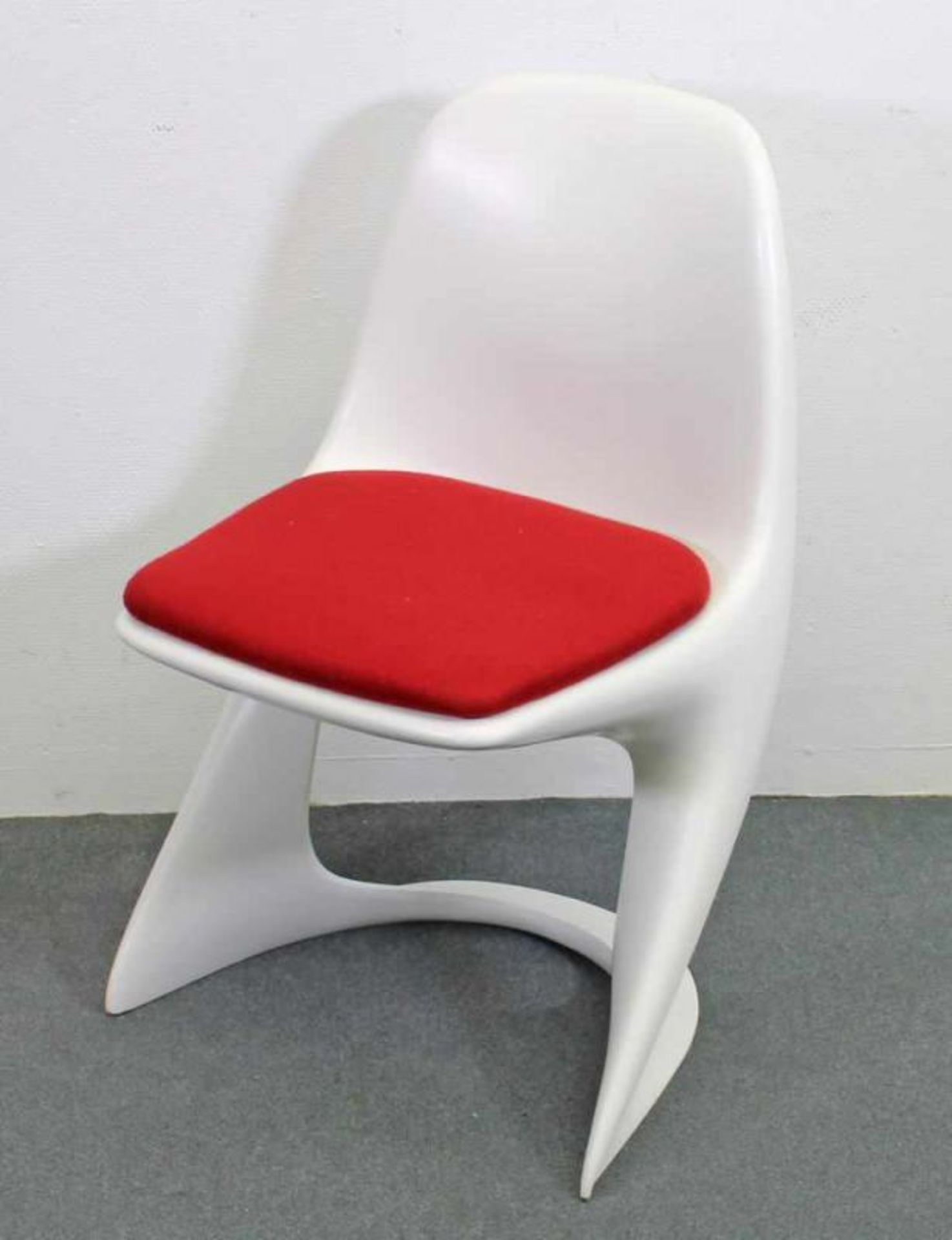 Designer-Stuhl, Fa. Casala, Modell 'Casalino', Entwurf von Alexander Begge 1971, weißes