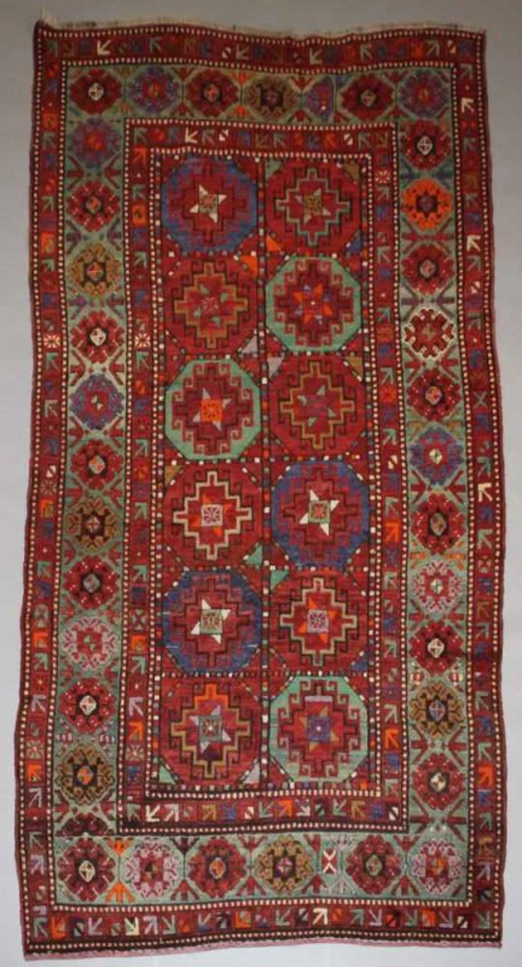 Moghan-Kasak, Kaukasus, antik, Pflanzenfarben, ca. 2.95 x 1.50 m, Flor stellenweise reduziert 20.