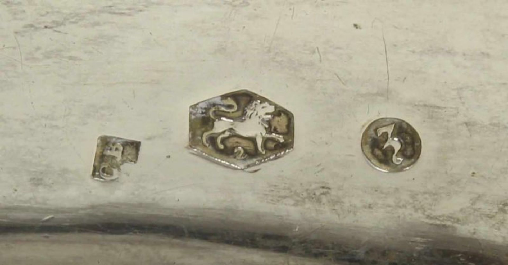 Branntweinschale, Silber, Stadtmarke Zwolle, Beschaumarke Kopf, passig-oval, Rankendekor, zwei - Bild 6 aus 6