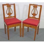 Paar Stühle, um 1800, Nussbaum, Lyrarücken, restauriert, Bezug und Sitzpolster erneuert 20.00 %