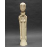 Keramikfigur, "Dame", ungemarkt, stilisierte Art Deco-Form, crèmeweiß, craquelliert, 71.5 cm hoch