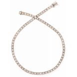 Rivieren-Collier 750/-WG, 2.H.20.Jh. Klassisches, 1-rhg. Collier m. 77 Brillanten, zus. ca. 9,60 ct.