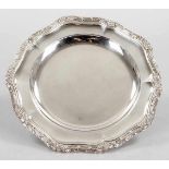 Salver Sterling Silber, Catchpole & Williams Ltd, London, 1913 Rundform im Barock-Stil. Passiger