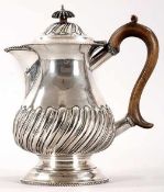 Barock-Kaffeekanne Sterling Silber, Sheffield, um 1900 Gebauchte, teilkannelierte bzw. -
