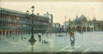 Markusplatz in Venedig 1.H.20.Jh. Aquarell, u.re. sign. "...Benvenuti". Nachgedunkelt, stockfleckig.