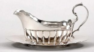 Sauciére auf Unterstand Sterling Silber, Fisher Silversmith Inc., USA, Mitte 20.Jh. Ovaler,