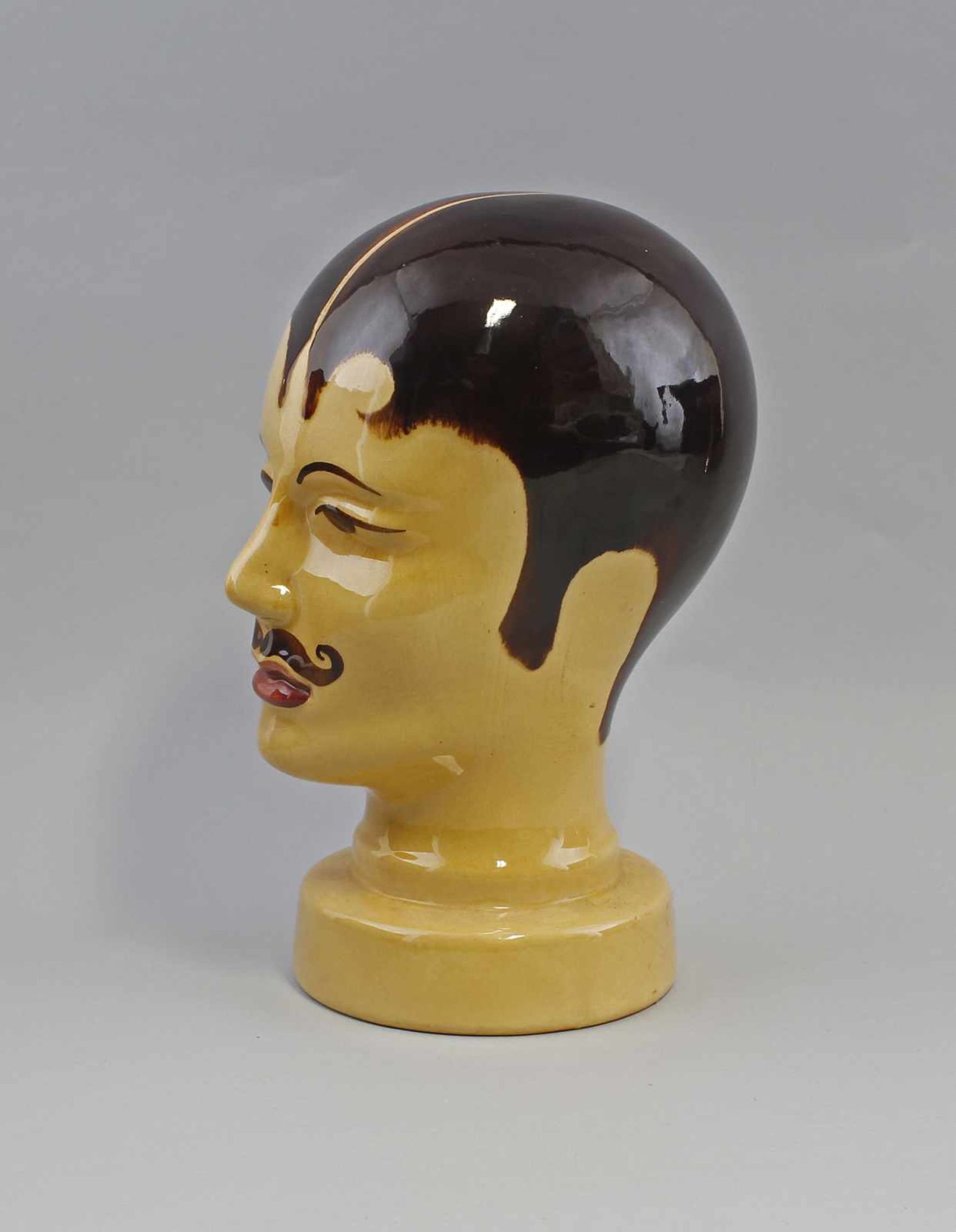 Kopf eines Dandy: Keramik gemarkt "W.Germany" Mod.-Nr. 701, Mitte 20.Jh., zur Präsentation für - Bild 2 aus 3