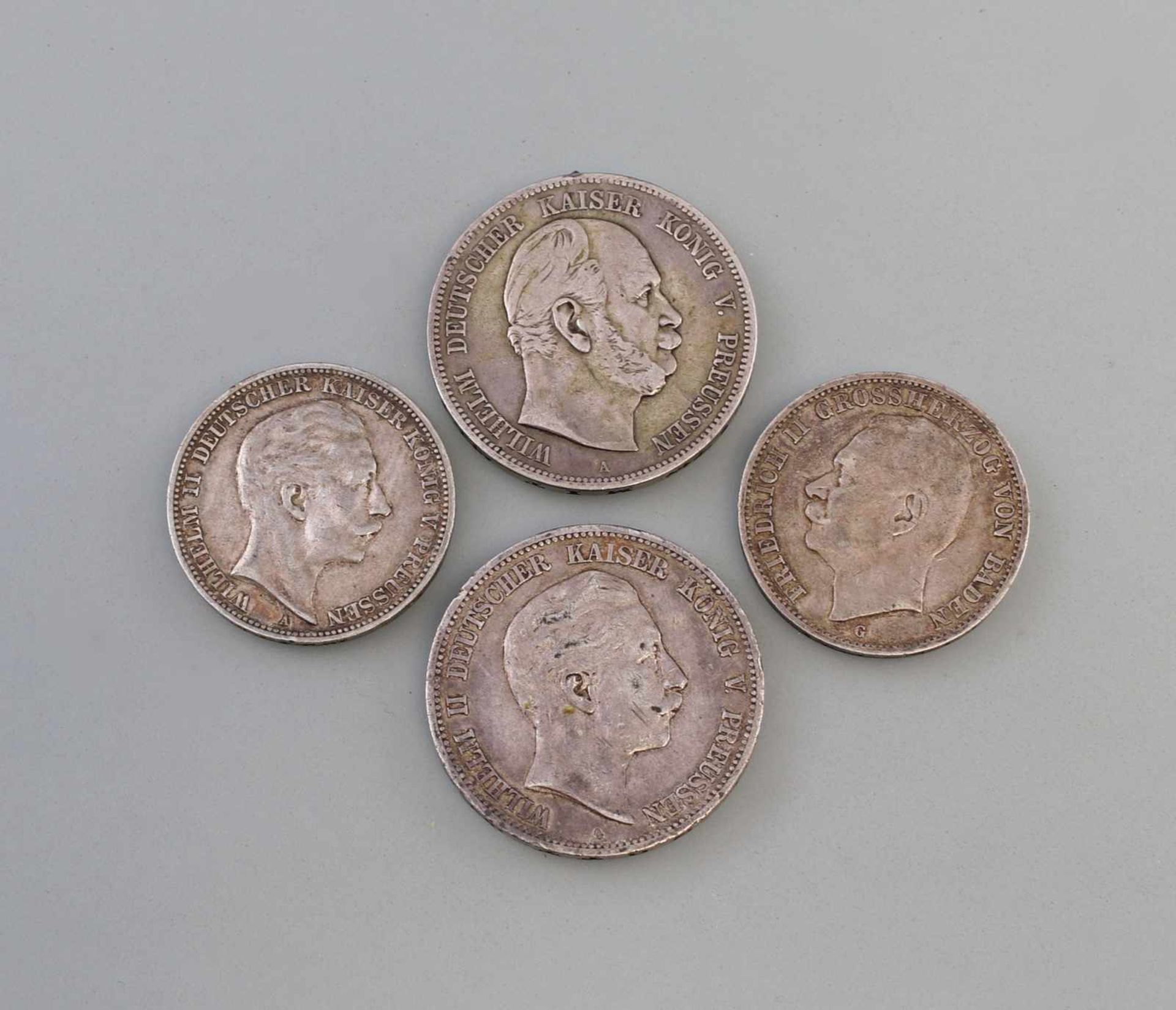4 Silber-Münzen Deutsches Reich Preussen und Baden dabei 5 Mark 1874 Preussen (Rückstand einer