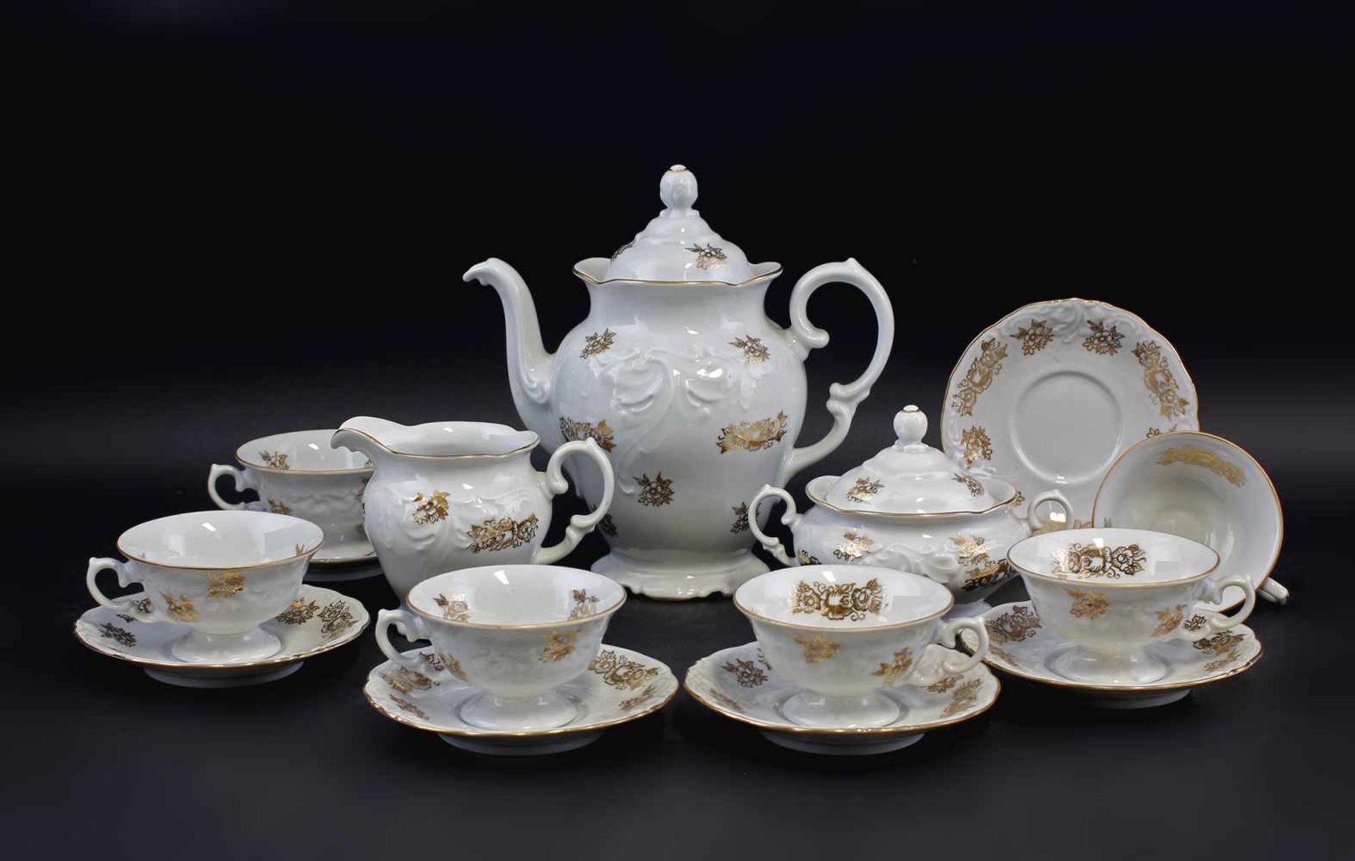 Kaffee-Service Goldrose Polen gemarkt Zaklad Porcelany Wawel, Walbrzych, Polen, um 1950/60, bauchige