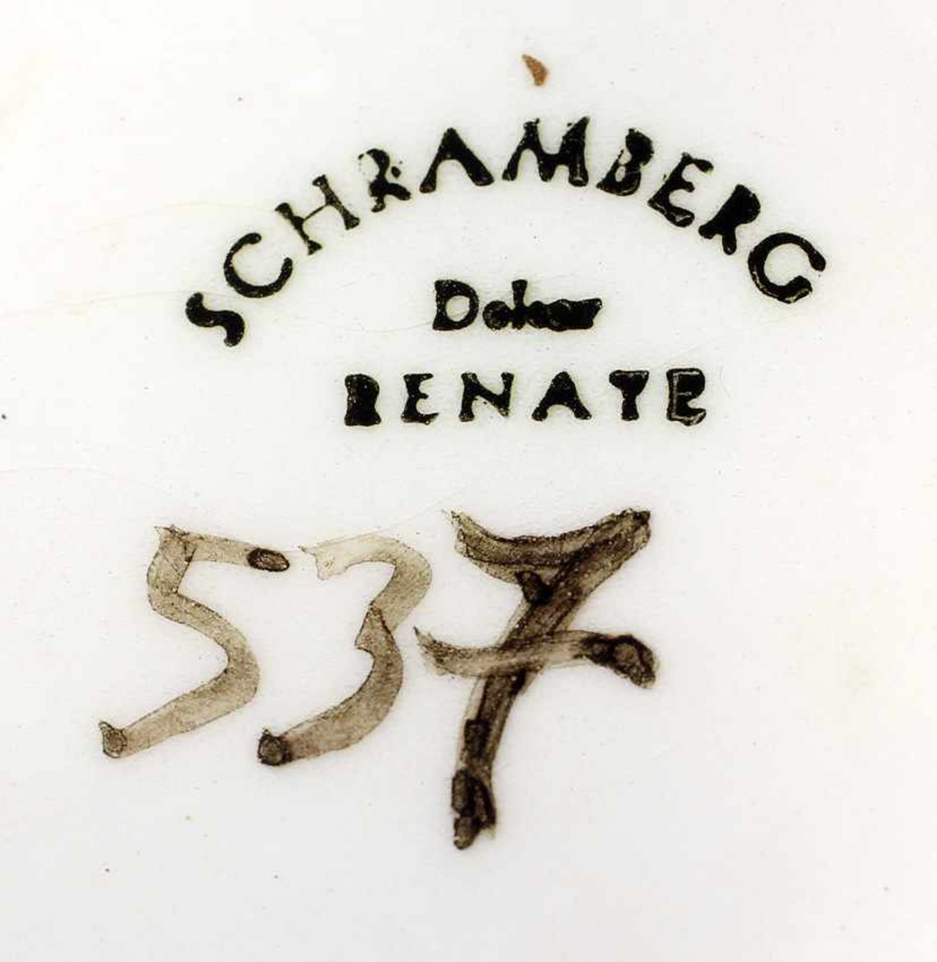 Vase Schramberg "Renate". Mitte 20. Jh., gemarkt "Schramberg", wohl Schramberger Majolika Fabrik, - Bild 2 aus 2