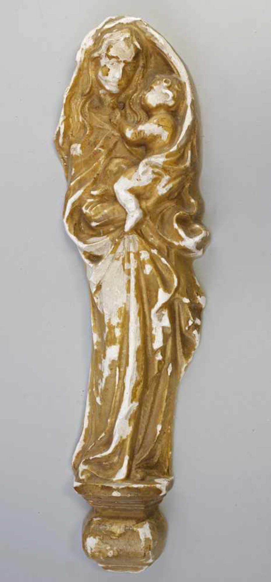 Reliefbild Maria:. alt, Gipsguss mit Resten von farbiger Fassung, in halbplastischer Ausformung