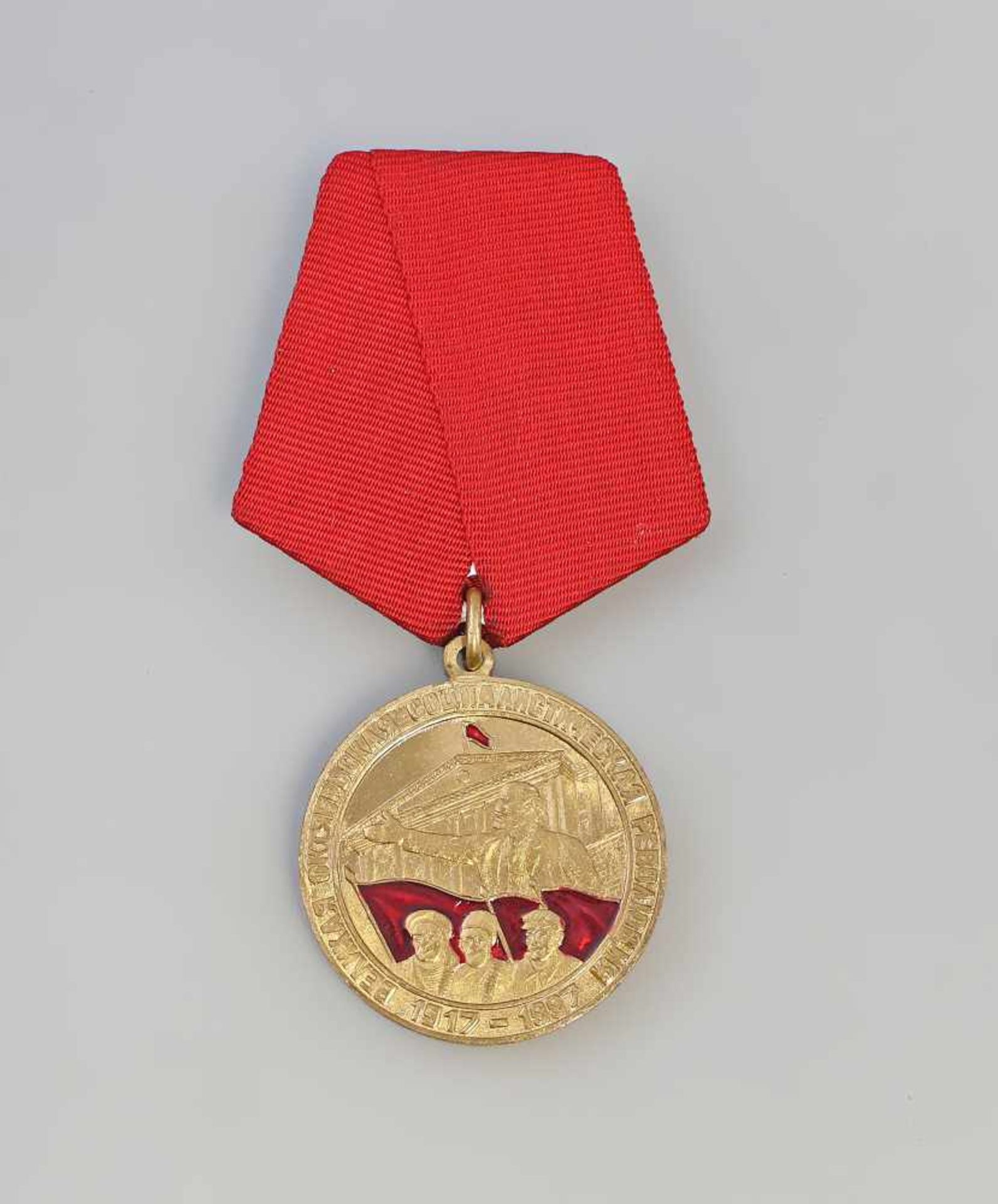 Medaille 80 Jahre Große Sozialistische Oktober-Revolution 1917-97 Russland 1997, Messing, tlw. rot
