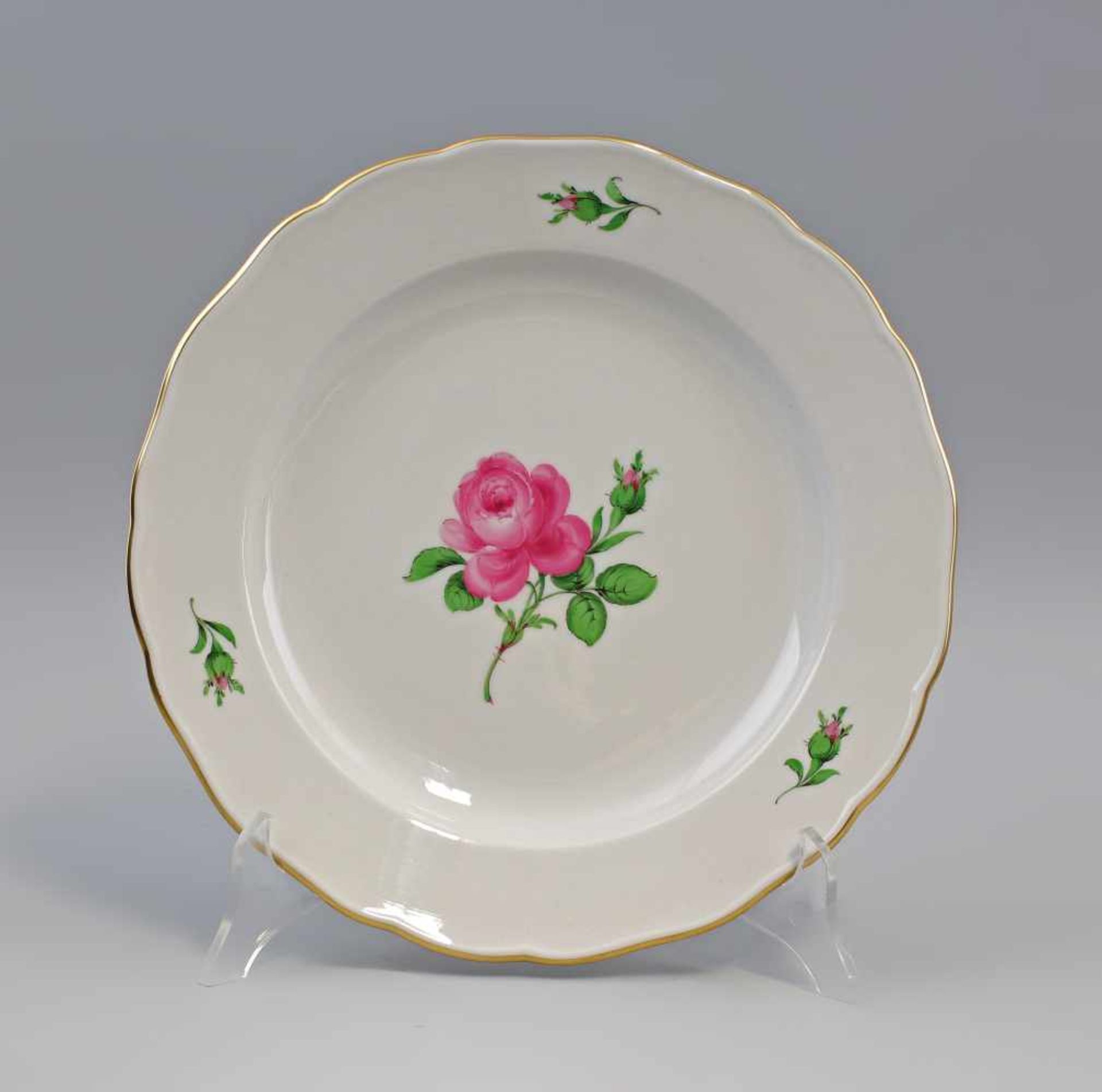 Speise-Teller Meissen Rose unterglasurblaue Schwertermarke Meissen, nach 1934, ohne Durchschliffe,