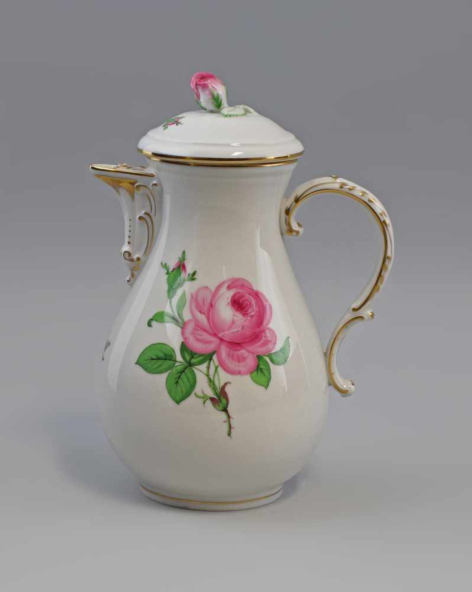 Kaffee-Kanne Meissen Rose unterglasurblaue Schwertermarke Meissen, nach 1934, ohne Durchschliffe,