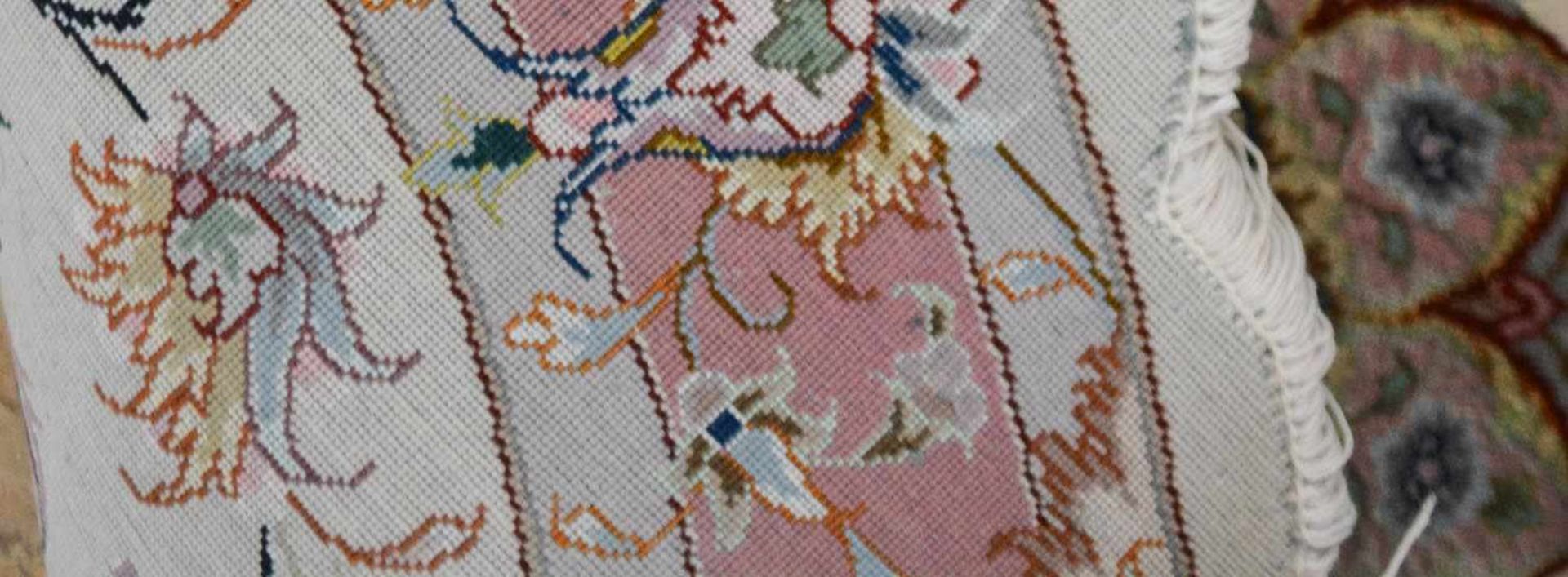 Täbris Persien, Wolle auf Baumwolle, Durchmesser 113 cm - Bild 2 aus 2