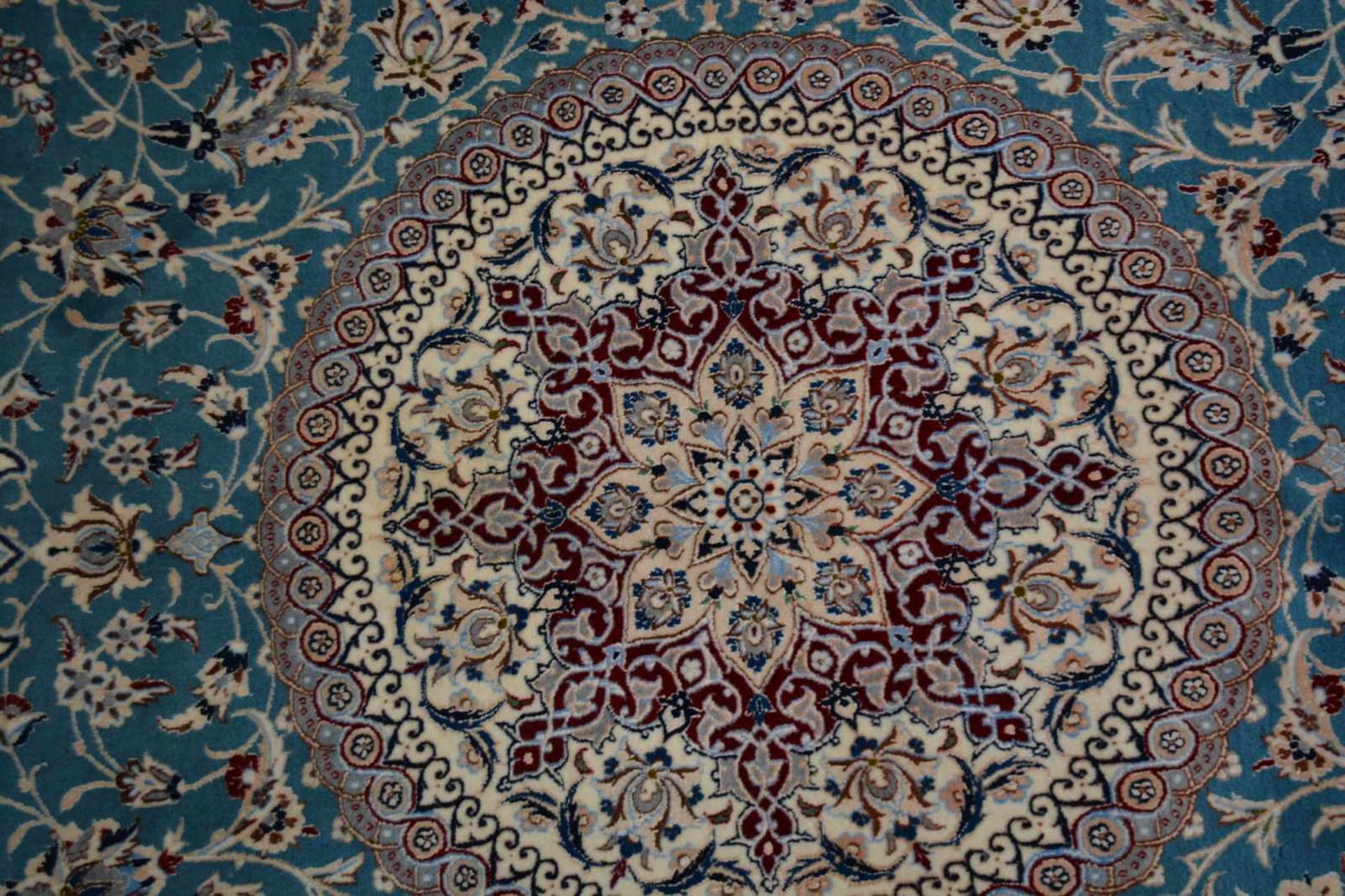Nain Persien, Wolle auf Wolle, 345 cm x 220 cm, partiell fleckig, Teppich wurde 2017 gereinigt - Bild 2 aus 3