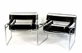 Paar 'Wassily' Chairs Knoll Int., Design von Marcel Lajos Breuer (1902 - 1981), verchromtes