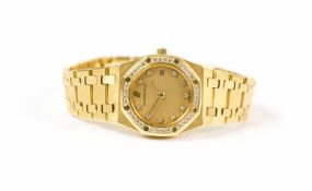 Audemars Piguet Damenarmbanduhr, Royal Oak, Quarz, Gehäuse 750 Gelbgold, Durchmesser 25 mm,