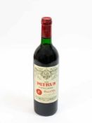 Petrus Pomerol 1988 Grand Vin, 0,75 l, Füllstand upper mid shoulder, Korken fest und trocken