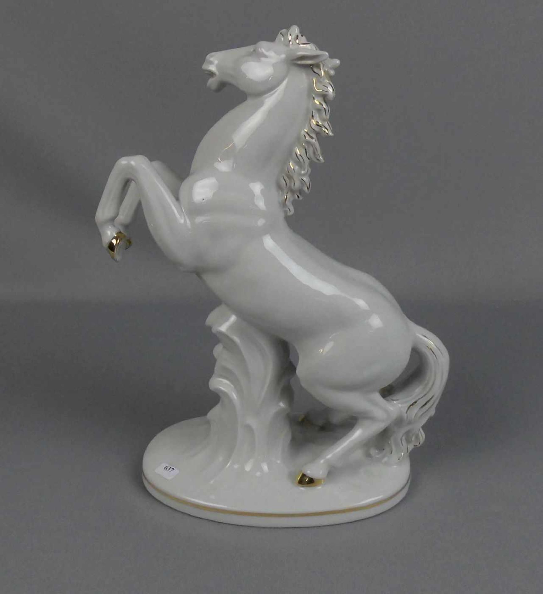 PORZELLANFIGUR "Aufsteigendes Pferd", vertieft gemarkt WKC, Porzellanmanufaktur Weiss / Kühnert & Co