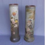 PAAR SÄULEN / BLUMENSÄULEN / flower stands, Keramik, handbemalt, Belgien, Anfang 20. Jh.; "