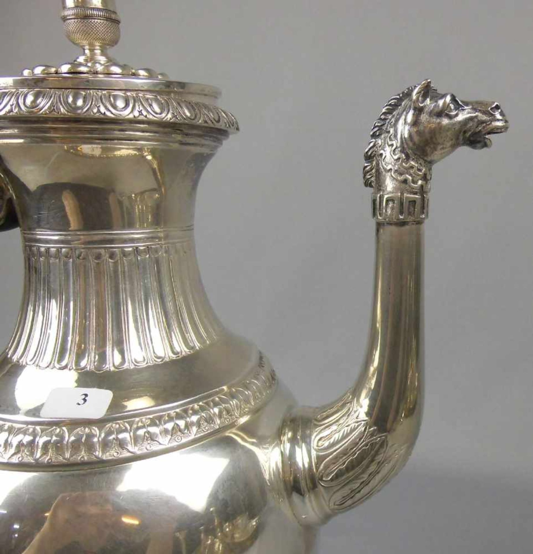 PRÄCHTIGE EMPIRE KAFFEE - KANNE AUS ADELSBESITZ / silver empire coffee pot from nobility estates, - Bild 13 aus 15