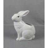 FIGÜRLICHE VASE / CACHEPOT "Hase", Keramik, unter dem Stand gemarkt, 2. Hälfte 20. Jh., stilisiert