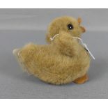 STOFFTIER / fluffy toy "Ente", Schildkröt / Deutschland, mit Brust- und Manufakturetikett.