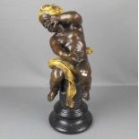 ANONYMUS (Bildhauer des 19./20.), Skulptur / sculpture: "Putto auf Säulenschaft", Bronze,